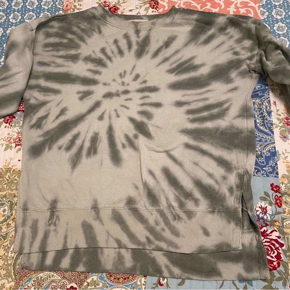 No Comment Tie Dye Sweatshirt